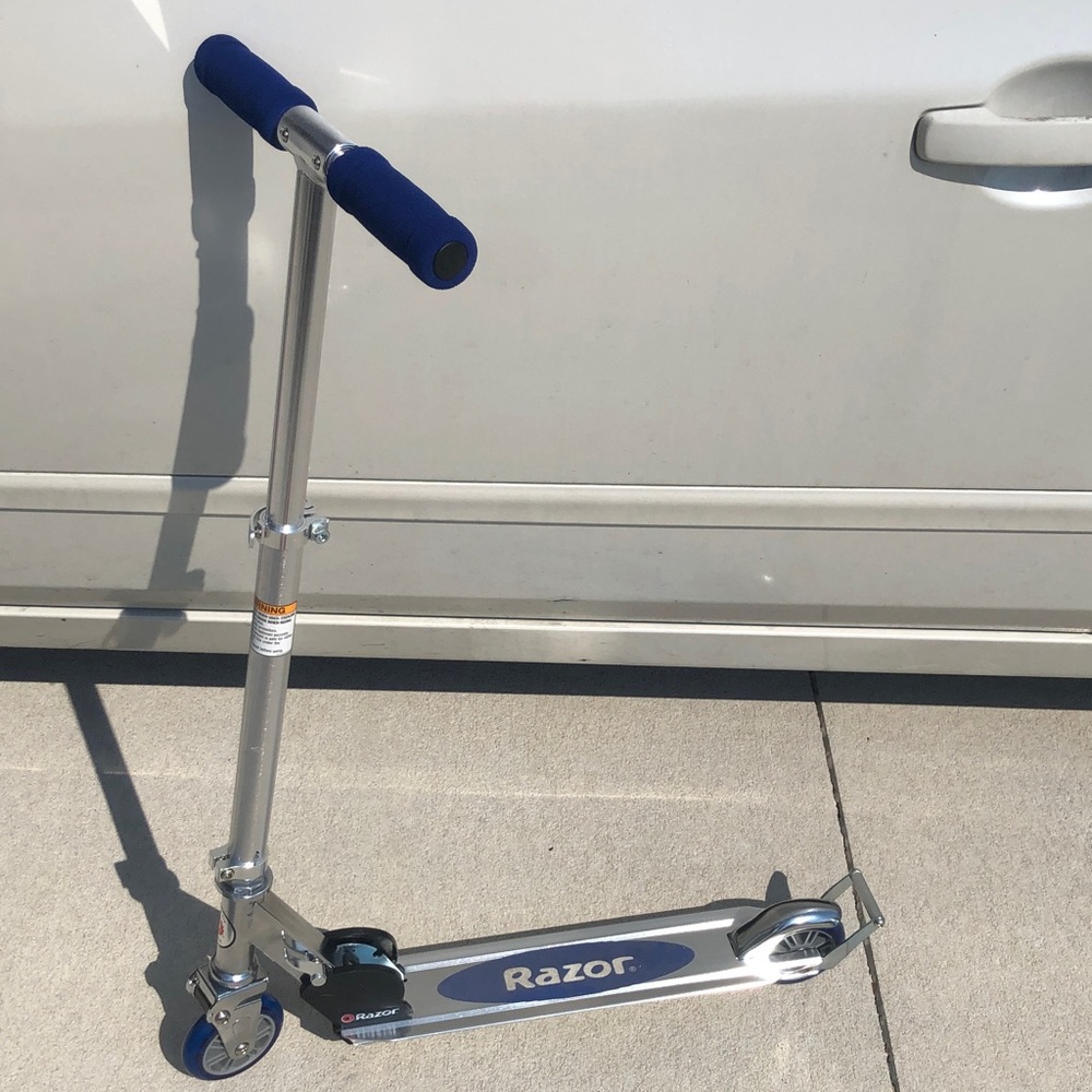 Razor Silver Kick Scooter with Blue Grips and Accents